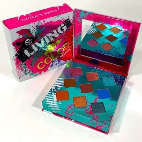 New Living in Color makeup eyeshadow palette - Picture 1 of 4